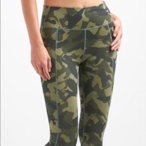 GapFit Sculpt Compression Leggings